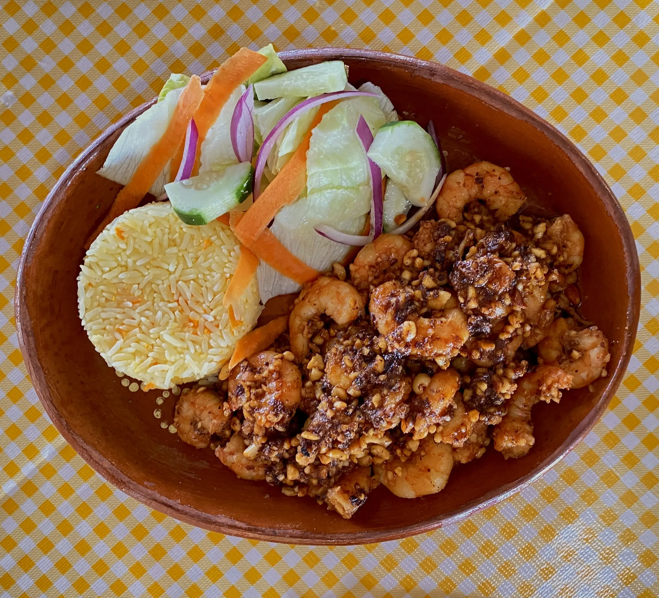 Camarones a la Cacahuata